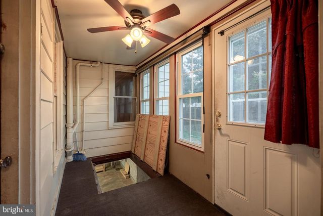 100 S CHESTNUT STREET, Mechanicsburg, PA 17055