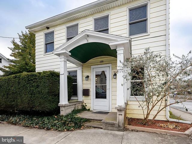 100 S CHESTNUT STREET, Mechanicsburg, PA 17055