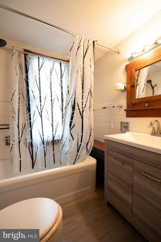 100 S CHESTNUT STREET, Mechanicsburg, PA 17055