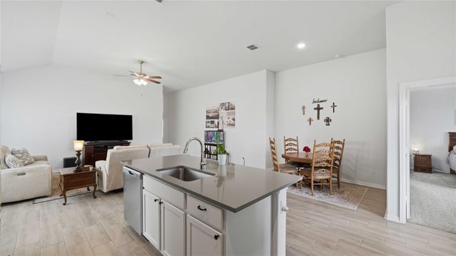 968 Blue Oak BLVD, San Marcos, TX 78666