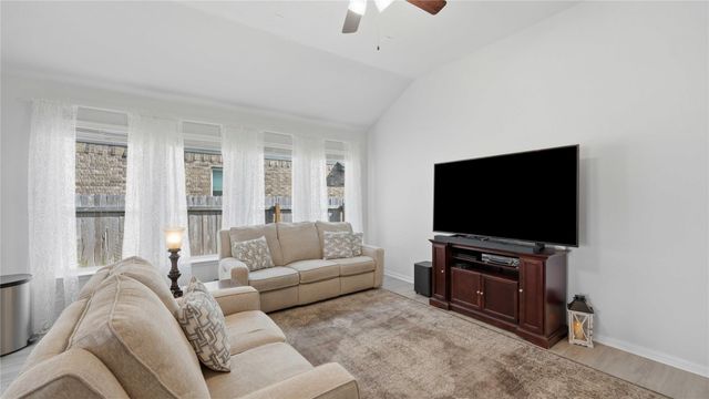 968 Blue Oak BLVD, San Marcos, TX 78666