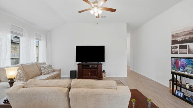 968 Blue Oak BLVD, San Marcos, TX 78666
