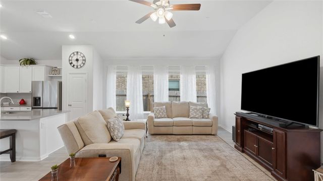 968 Blue Oak BLVD, San Marcos, TX 78666