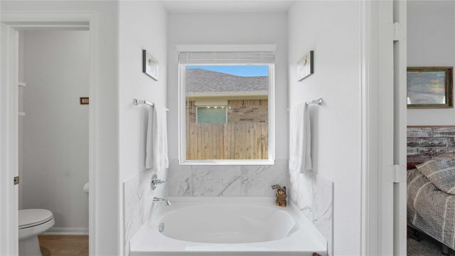 968 Blue Oak BLVD, San Marcos, TX 78666