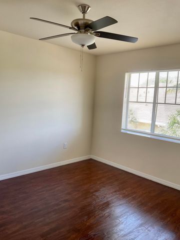 6530 Emerald Dunes Drive 304, West Palm Beach, FL 33411