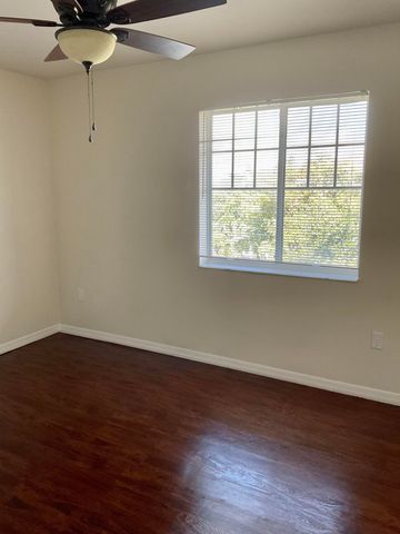 6530 Emerald Dunes Drive 304, West Palm Beach, FL 33411