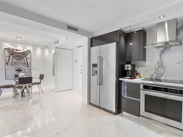 251 174th St 511, Sunny Isles Beach, FL 33160