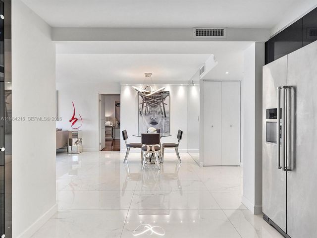 251 174th St 511, Sunny Isles Beach, FL 33160