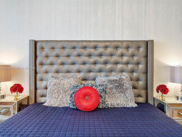 251 174th St 511, Sunny Isles Beach, FL 33160