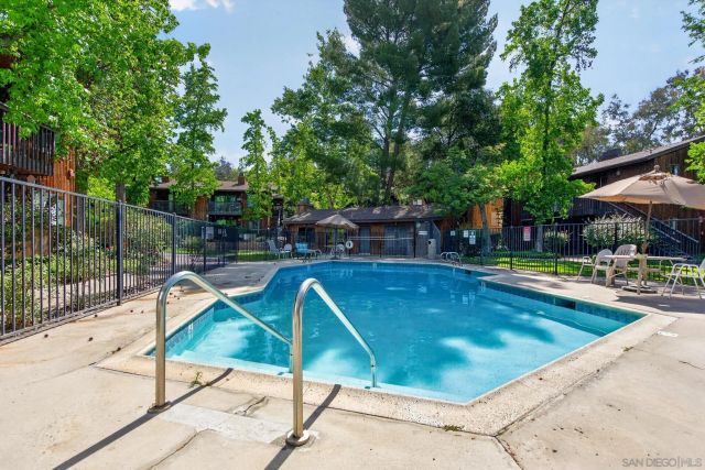 2157 Arnold 201, Alpine, CA 91901