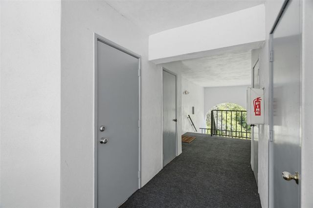 1182 PINE RIDGE CIRCLE W A3, Tarpon Springs, FL 34688