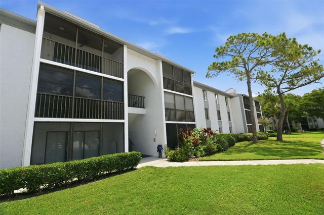 1182 PINE RIDGE CIRCLE W A3, Tarpon Springs, FL 34688