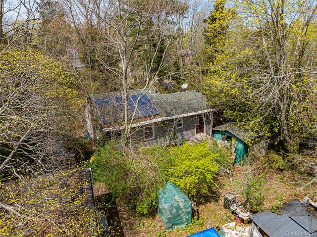 33 Locust Avenue 33 & 29, Southampton, NY 11968