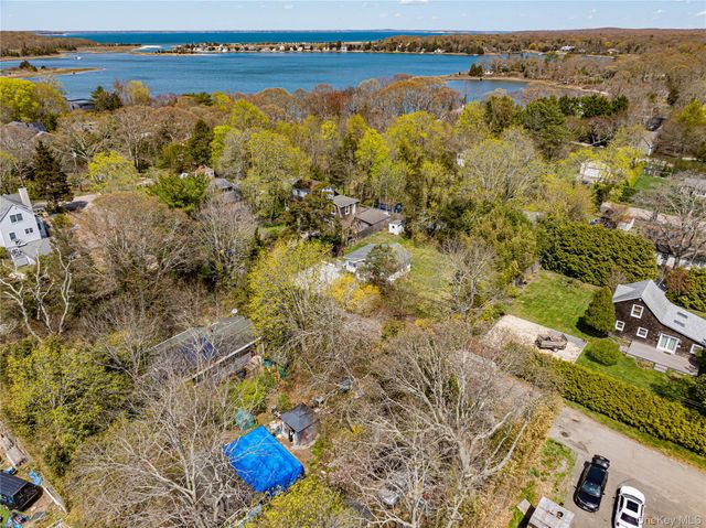 33 Locust Avenue 33 & 29, Southampton, NY 11968