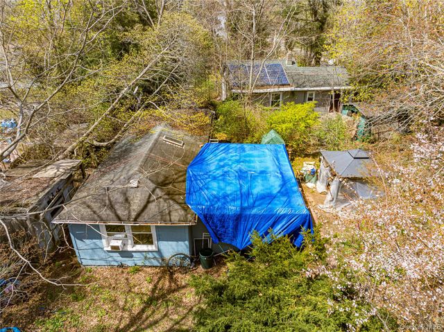 33 Locust Avenue 33 & 29, Southampton, NY 11968