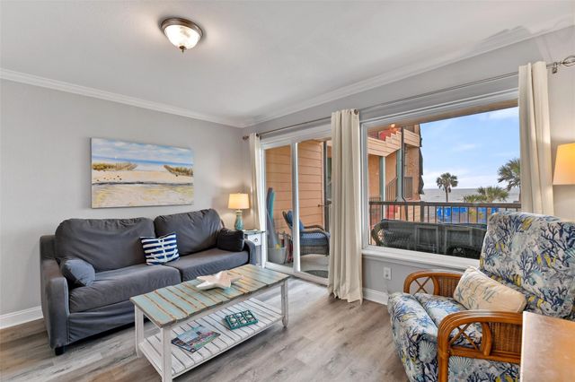 9520 Seawall Boulevard 205, Galveston, TX 77554