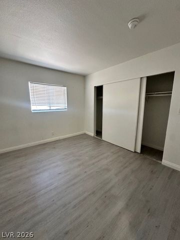 2121 Oceanus Lane 1, Las Vegas, NV 89115