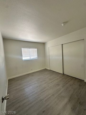 2121 Oceanus Lane 1, Las Vegas, NV 89115