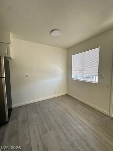 2121 Oceanus Lane 1, Las Vegas, NV 89115
