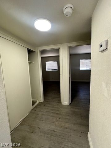 2121 Oceanus Lane 1, Las Vegas, NV 89115