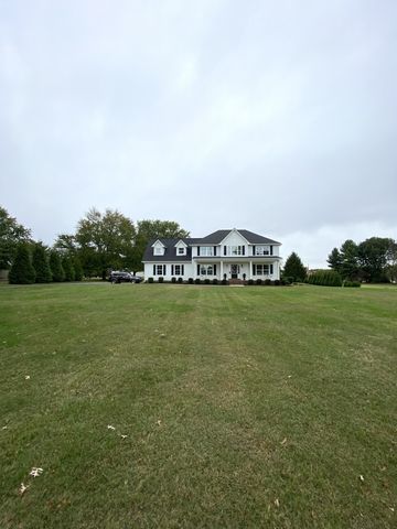 770 Ferguson Hill Rd, Lafayette, TN 37083