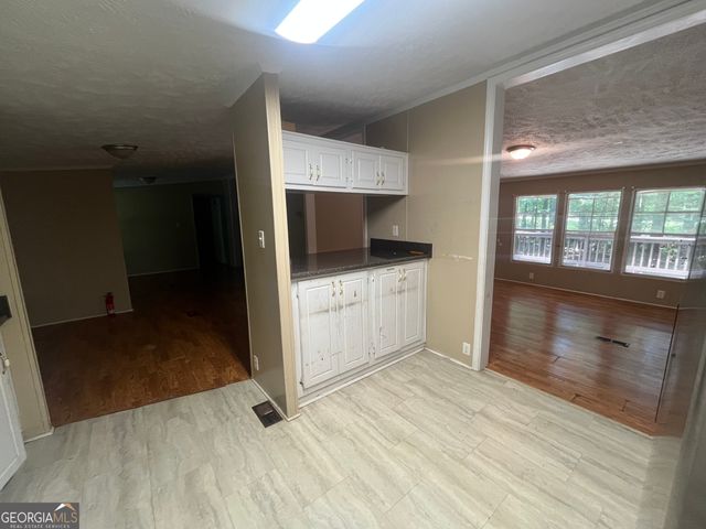 627 Sanders Road, Hull, GA 30646