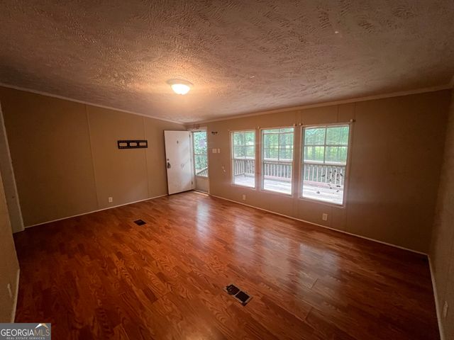 627 Sanders Road, Hull, GA 30646