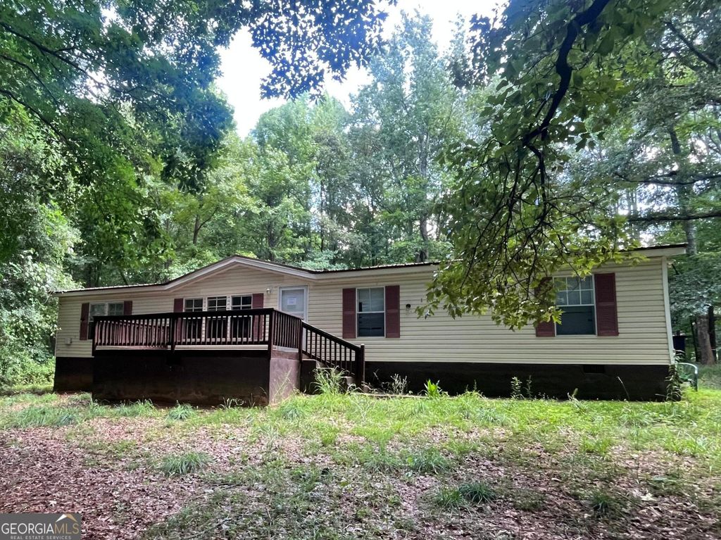 627 Sanders Road, Hull, GA 30646