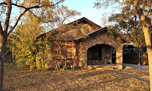 1434 Anson Avenue, Abilene, TX 79601