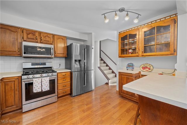 35894 Laurel Circle, North Ridgeville, OH 44039