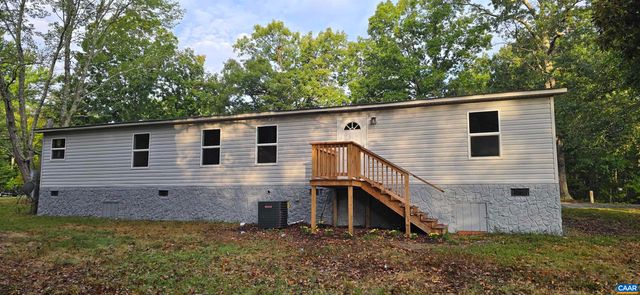 599 BEALS LN, Scottsville, VA 24590