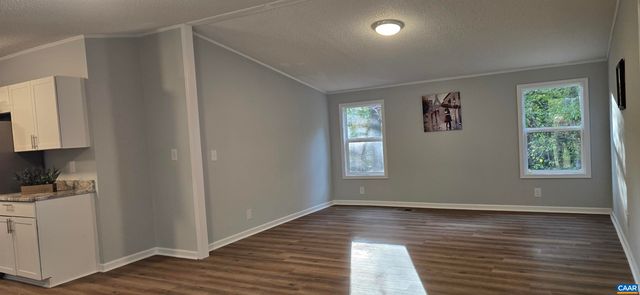 599 BEALS LN, Scottsville, VA 24590