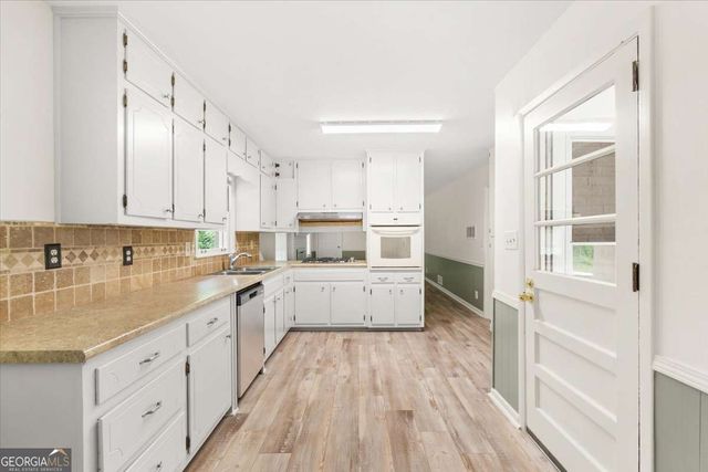 1267 Sycamore Drive SW, Lilburn, GA 30047