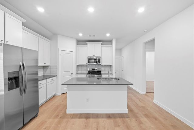 17107 Bluebonnet Creek Trail, Hockley, TX 77447