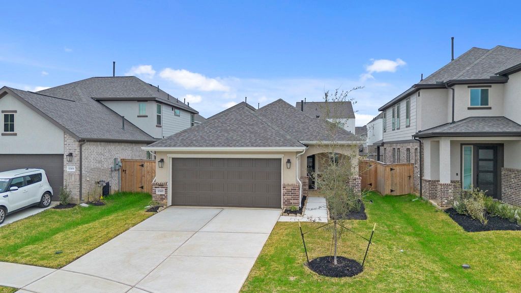 17107 Bluebonnet Creek Trail, Hockley, TX 77447