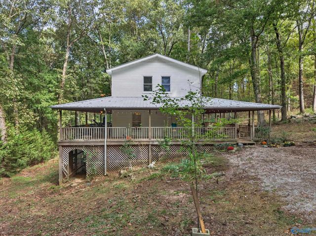 192 Section Mountain Road, Somerville, AL 35670