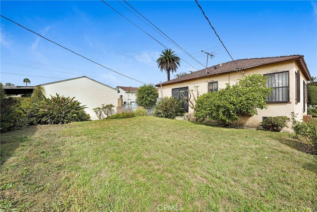 358 E 104th, Los Angeles, CA 90003 — photo 4