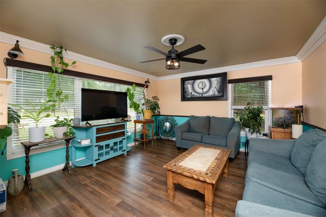 1202 NW 4th Avenue, Mineral Wells, TX 76067