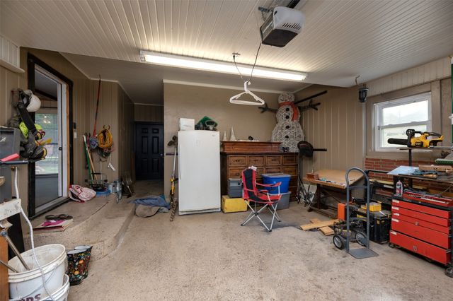 1202 NW 4th Avenue, Mineral Wells, TX 76067