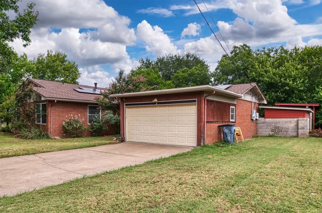 1202 NW 4th Avenue, Mineral Wells, TX 76067