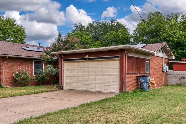 1202 NW 4th Avenue, Mineral Wells, TX 76067