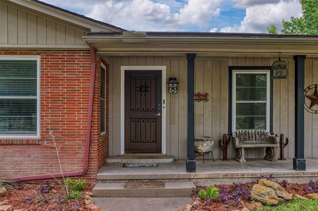 1202 NW 4th Avenue, Mineral Wells, TX 76067
