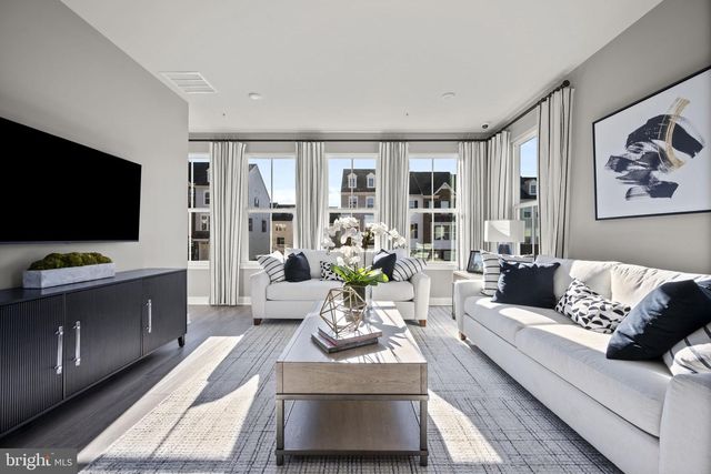 171 WOODGATE CIR, Pasadena, MD 21122