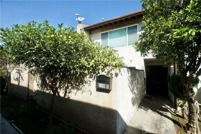 220 N Moore Avenue D, Monterey Park, CA 91754