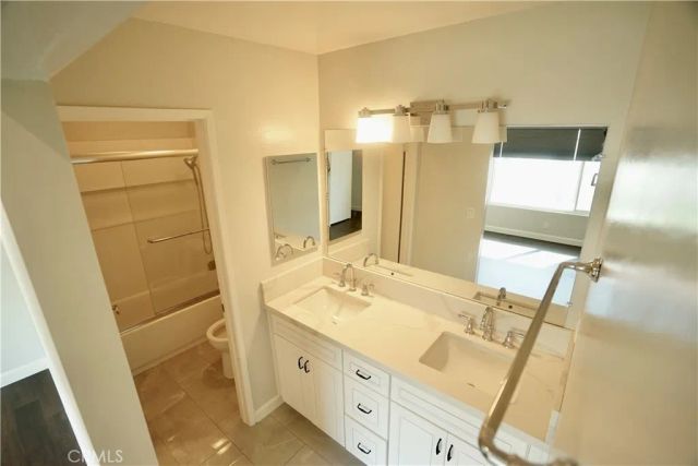 220 N Moore Avenue D, Monterey Park, CA 91754