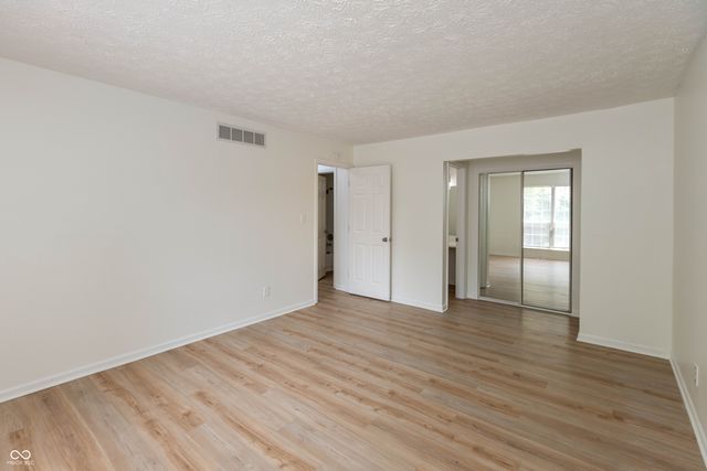 6426 Bayside South Drive, Indianapolis, IN 46250