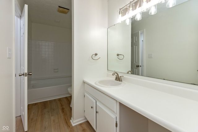 6426 Bayside South Drive, Indianapolis, IN 46250