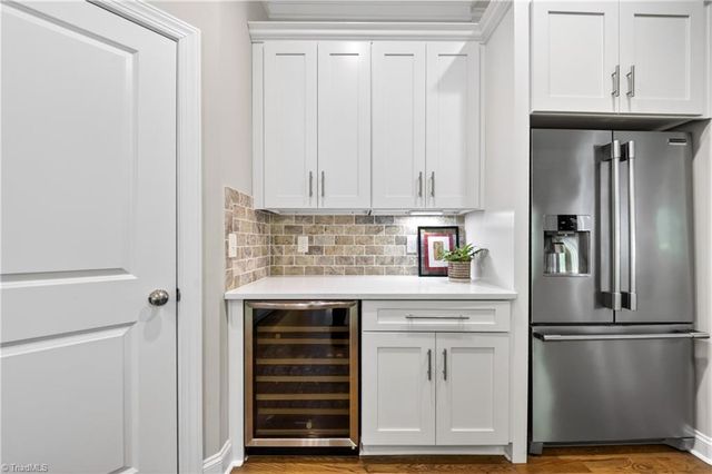 5585 Salem View Road, Pfafftown, NC 27040