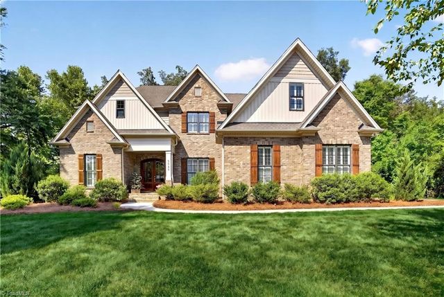 5585 Salem View Road, Pfafftown, NC 27040
