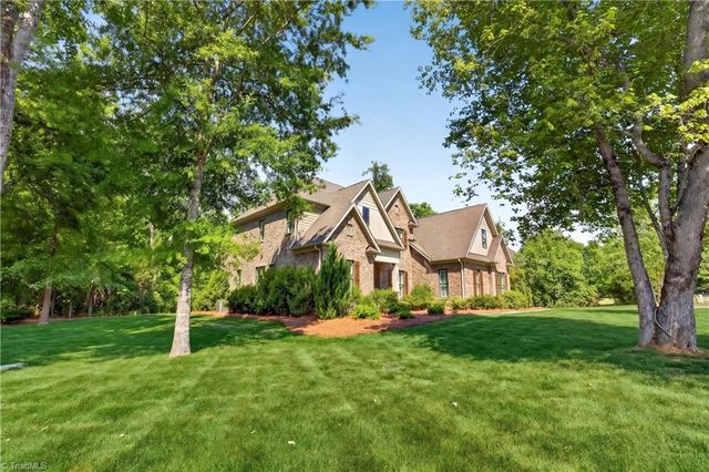 5585 Salem View Road, Pfafftown, NC 27040